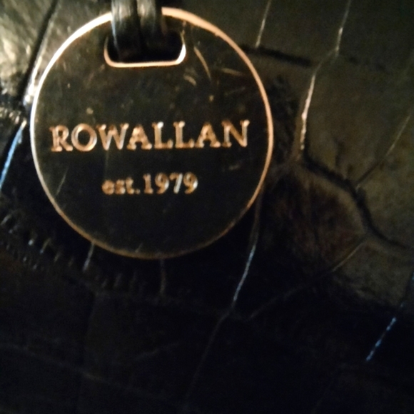 ROWALLAN brand  WOMEN'S BAG , LEATHER USED gently 14/10 inch $30 - Picture 2 of 6